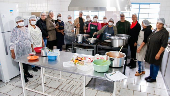 CRAS de Eldorado realiza Curso do SENAR – Conserva de Frutas