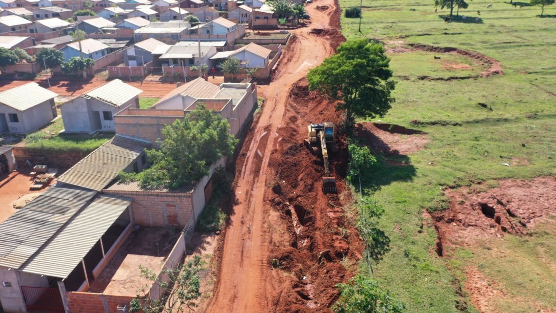 Prefeitura de Itaquiraí, Governo de Mato Grosso do Sul e Governo Federal, já iniciaram as obras para a pavimentação asfáltica do Jardim Betel