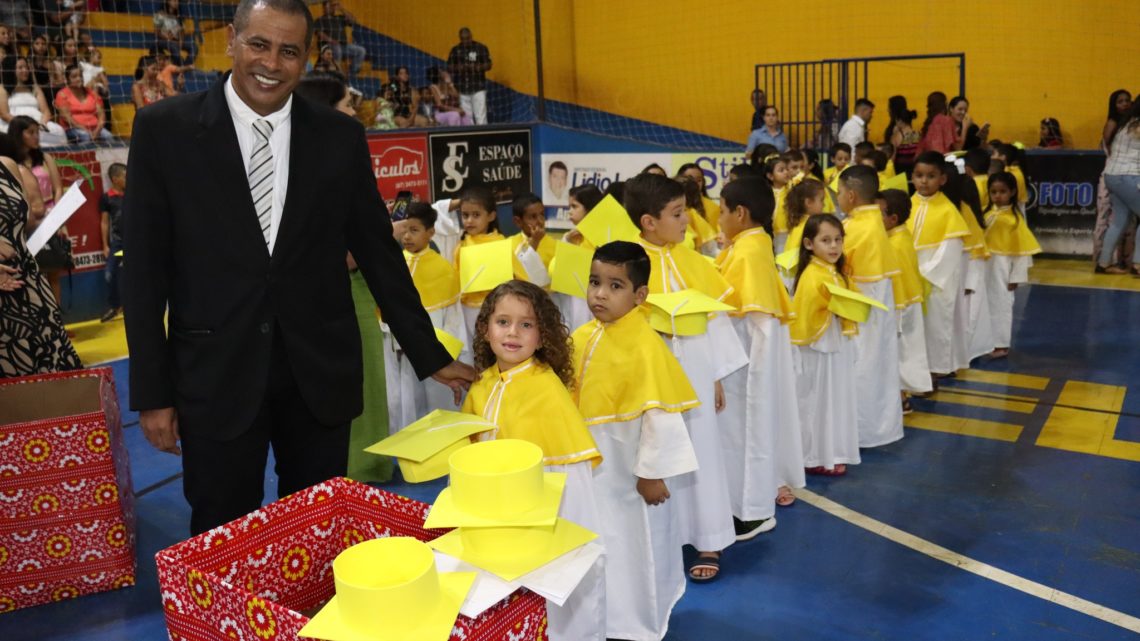 Secretaria de Educação de Eldorado realiza formatura com 176 crianças