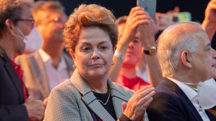 Dilma deve assumir comando do Banco do Brics com salário milionário