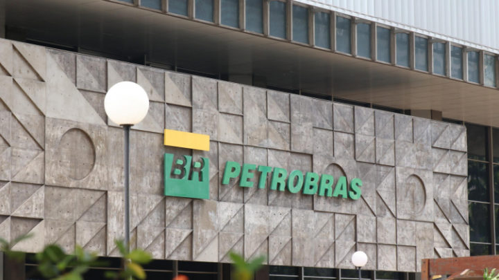 Petrobras anuncia redução de R$ 0,40 por litro no preço do diesel para as distribuidoras