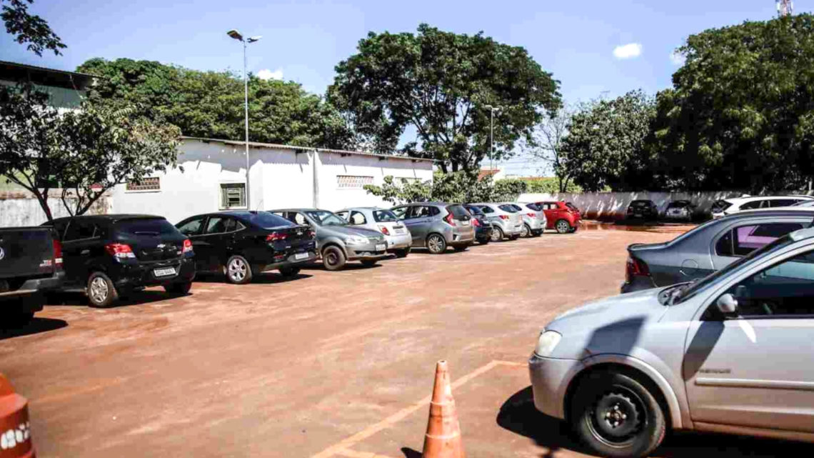 Além de superlotação, servidores de UPA enfrentam furto de veículos em estacionamento