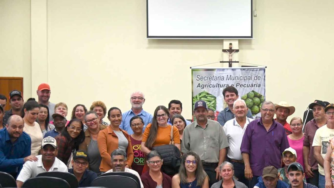 Prefeitura de Itaquiraí lança projeto para auxiliar os pequenos produtores na produção e armazenamento de silagem