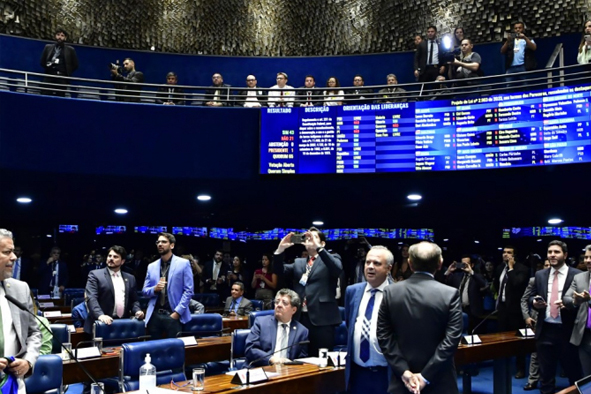 Senado aprova Desenrola Brasil; texto vai à sanção de Lula