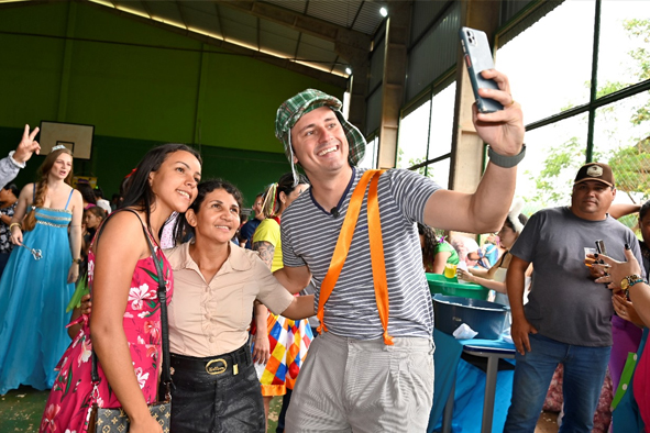 Festa em comemoração ao Dia das Crianças reuniu mais de 7 mil pessoas em Itaquiraí