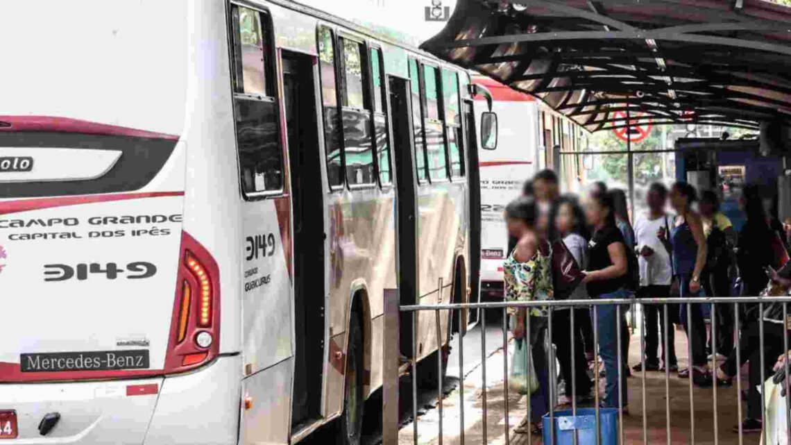 Reajuste do passe de ônibus suspenso pela Justiça daria R$ 63 milhões a mais por ano ao Consórcio Guaicurus