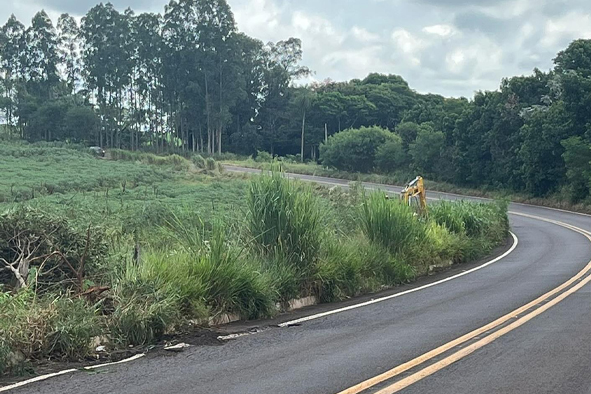 Secretaria de Infraestrutura de Japorã age em prol da segurança na curva do Alaor