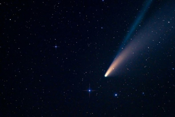 Cometa do Diabo poderá ser visto do Brasil neste domingo; saiba o melhor horário