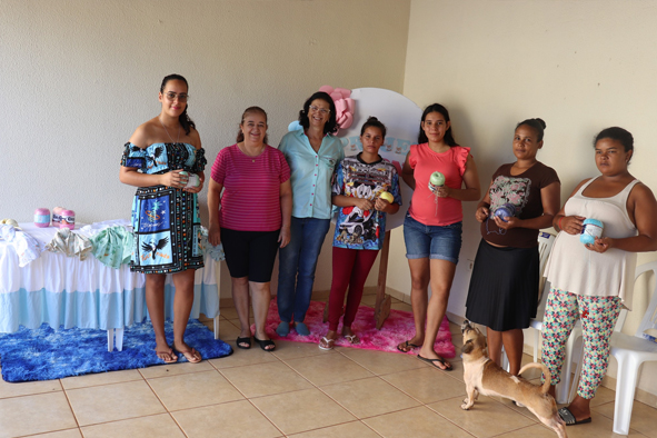 CRAS Universitário de Mundo Novo da início no curso do Projeto Cegonha para as beneficiarias do Bolsa Família