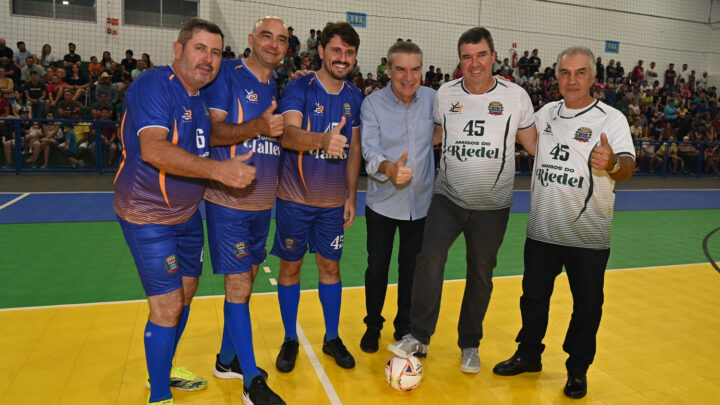 Prefeito Thalles Tomazelli e Governador Eduardo Riedel inauguram o primeiro Ginásio de Itaquiraí