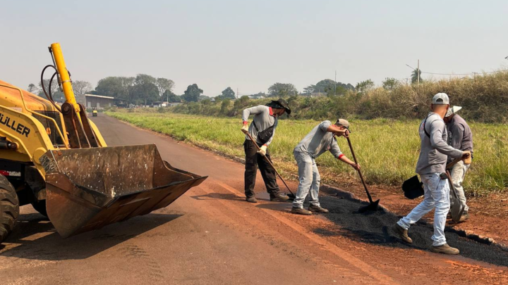 Infraestrutura de Mundo Novo utilizou mais de 30 toneladas de CBUQ em recuperação asfáltica em dois bairros