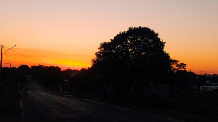 Sexta-feira começa fria, mas temperaturas prometem subir no decorrer do dia em MS