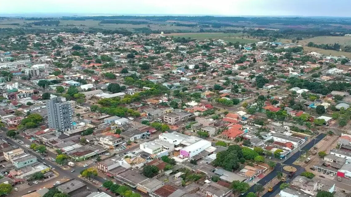 Caminhoneiro e esposa são sequestrados durante roubo a caminhão