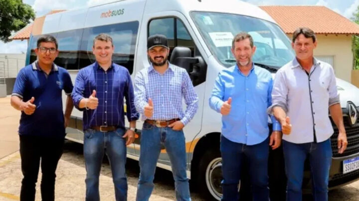 Tacuru conquista Van adaptada para transporte de pessoas com deficiência