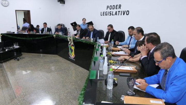 Câmara de Mundo Novo avança com modernização legislativa: Projetos promovem transparência e eficiência