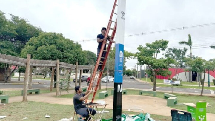 Infovia Digital leva internet gratuita e vídeo monitoramento a três praças de Naviraí