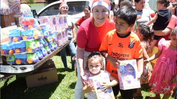 Assistência Social de Iguatemi realiza entrega de brinquedos para as crianças dos assentamentos Rancho Loma e Auxiliadora