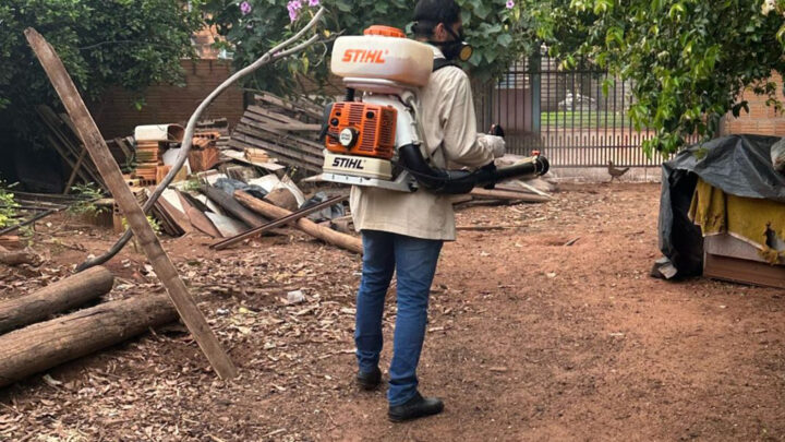 Secretaria de Saúde de Iguatemi continua com os agentes de controle de endemias nos bairros para combater à dengue