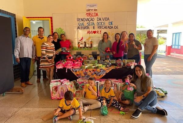Educação com carinho: brinquedos são entregues a alunos da rede municipal