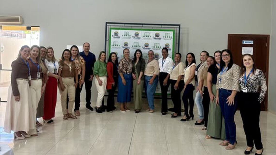 Secretaria de Educação promove encontro com gestores escolares