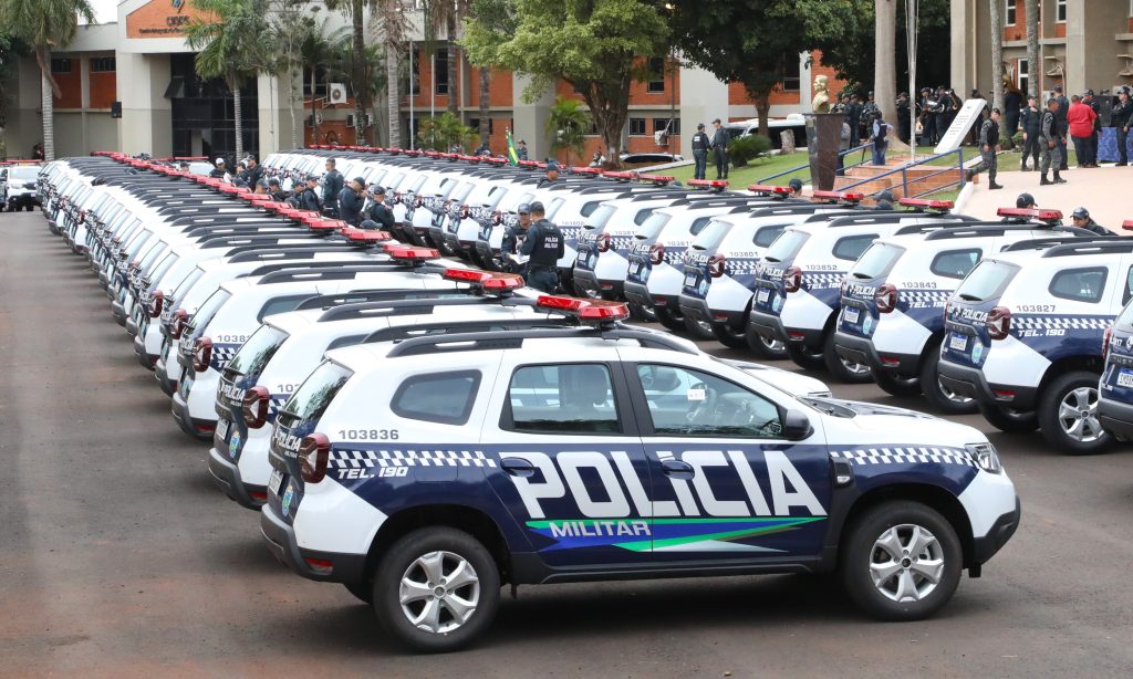 Policia Militar de Mundo Novo detém ladrões de caminhonete