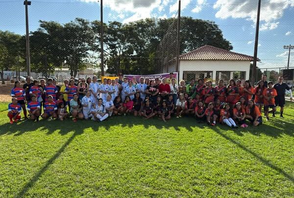 Campanha contra o feminicídio promove torneio de futebol feminino em Japorã