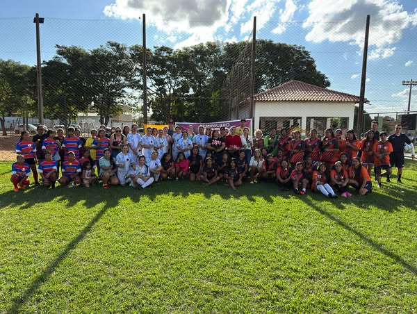 Campanha contra o feminicídio promove torneio de futebol feminino em Japorã