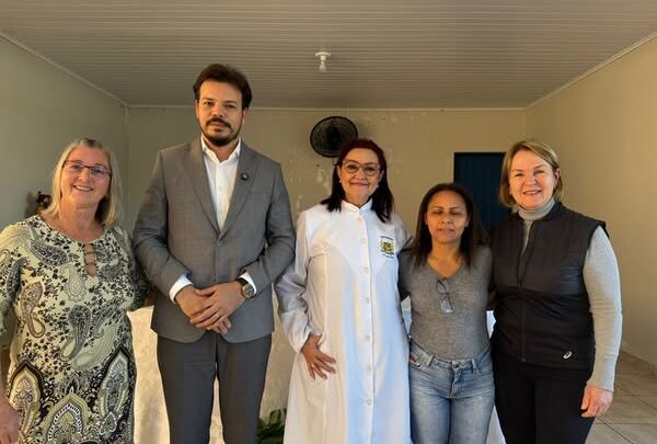 PALESTRA SOBRE VIOLÊNCIA CONTRA O IDOSO É REALIZADA COMO PARTE DAS AÇÕES DO JUNHO PRATA EM IGUATEMI