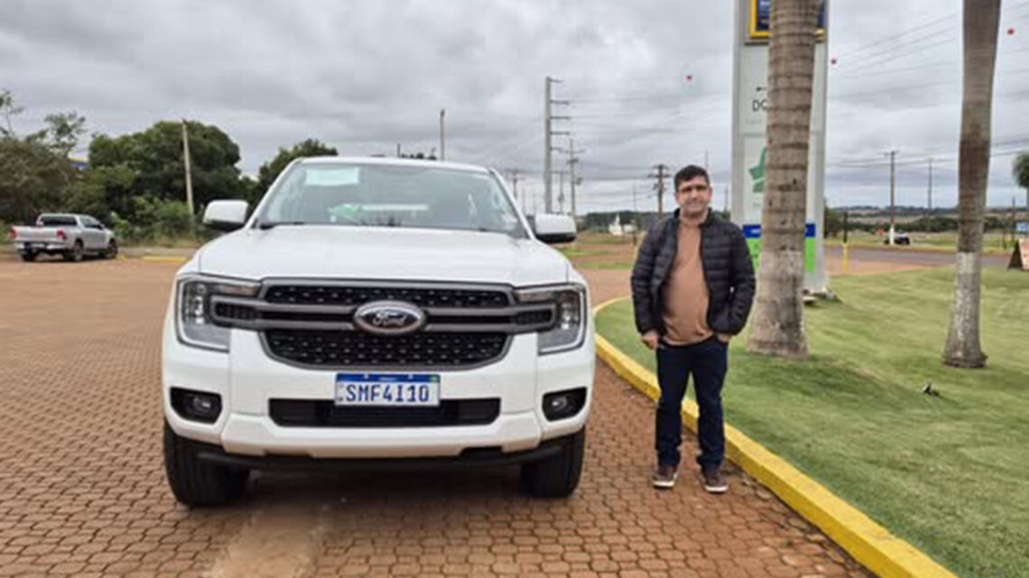 Saúde de Itaquiraí ganha reforço com nova caminhonete para o combate às arboviroses