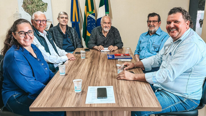 PREFEITO DR. LÍDIO LEDESMA RECEBE DIRETORIA DO FRIGORÍFICO IGUATEMI FOODS PARA TRATAR DE PARCERIA VOLTADA À PRIMEIRA INFÂNCIA