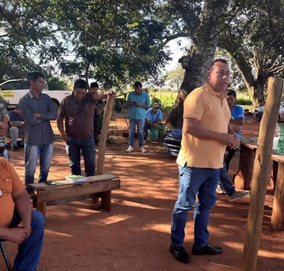 PREFEITO DE JAPORÃ  VITOR MALAQUIAS PARTICIPA DE ENTREGA DE CAIXAS D’AGUA PARA FAMILIAS INDIGENAS