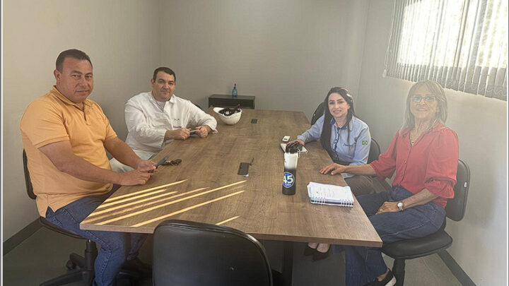 Prefeito Malaquias conquista novas vagas para indígenas no frigorífico de Iguatemi