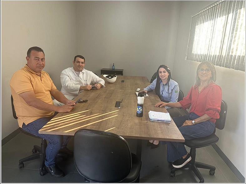 Prefeito Malaquias conquista novas vagas para indígenas no frigorífico de Iguatemi