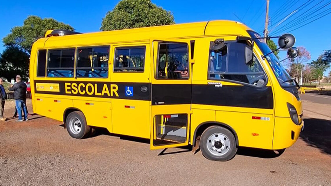 Prefeitura realiza vistoria nos veículos do transporte escolar municipal