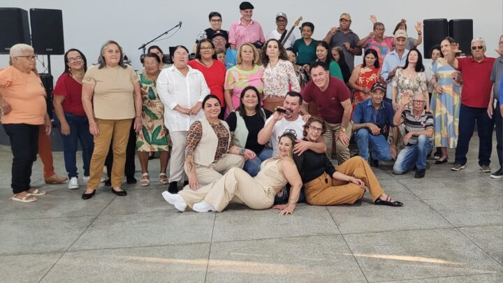 Idosos de Itaquiraí têm dia de lazer e convivência em Mundo Novo