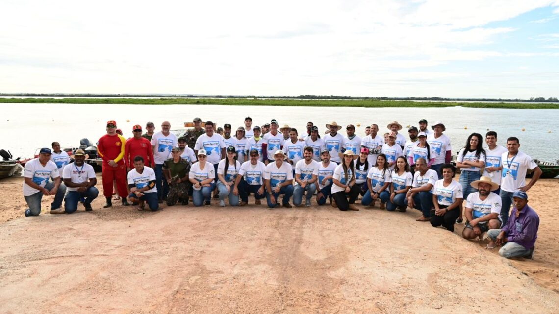 Prefeitura realiza mutirão de limpeza do Rio Paraná neste sábado