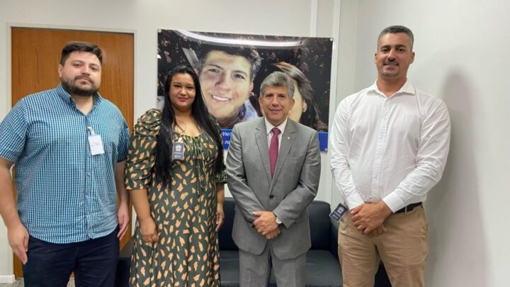 Deputado Lidio atende vereadores e libera R$ 100 mil para Japorã