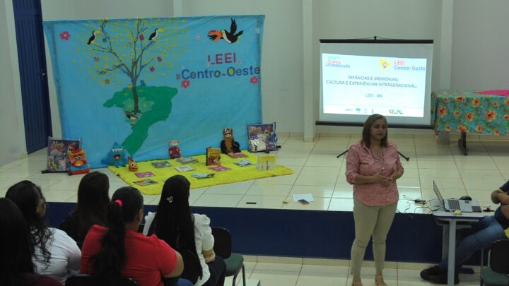 PROFESSORES DA REDE MUNICIPAL DE ENSINO PARTICIPAM DE FORMAÇÃO CONTINUADA NESTA QUARTA-FEIRA 1º DE OUTUBRO.