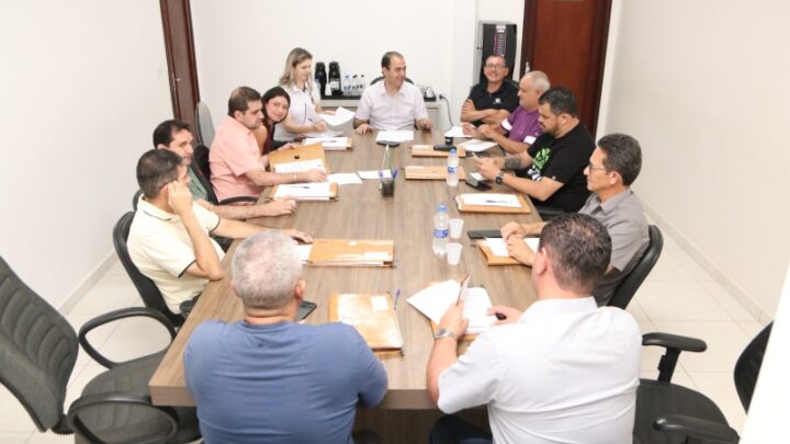 Câmara de Mundo Novo Discute Projeto de Tributação e Título de Utilidade Pública para ACIMN