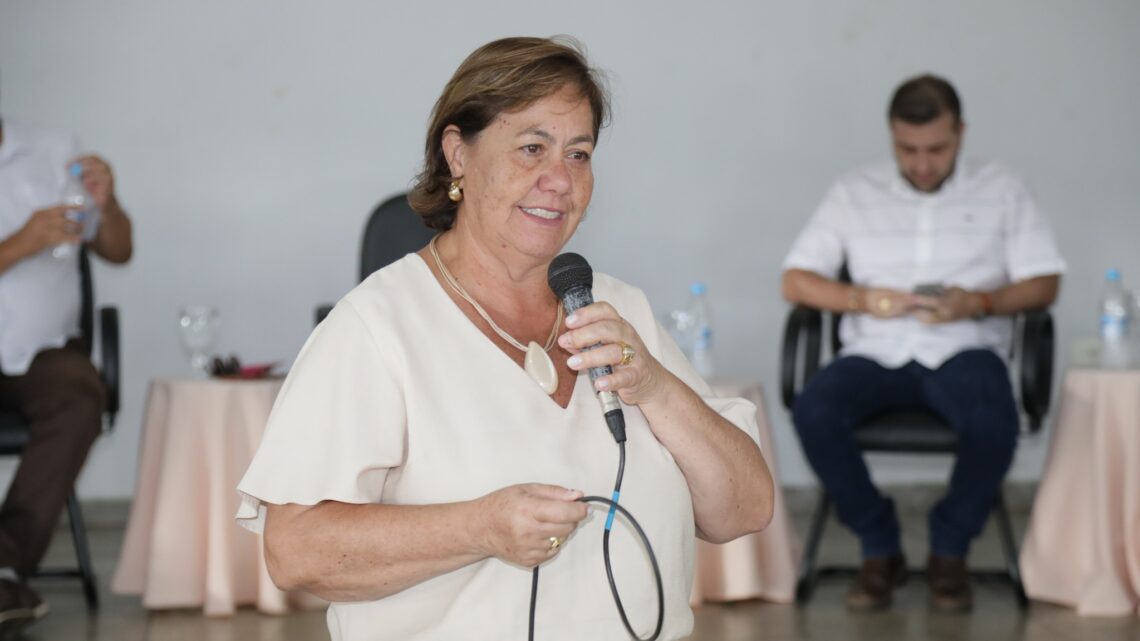 Governo de Mundo Novo deu posse para mais 30 novos servidores nesta terça-feira (20)