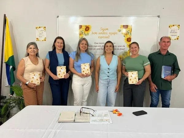 Educação de Japorã alinha estratégias e ajustes visando o início do Ano Letivo de 2026